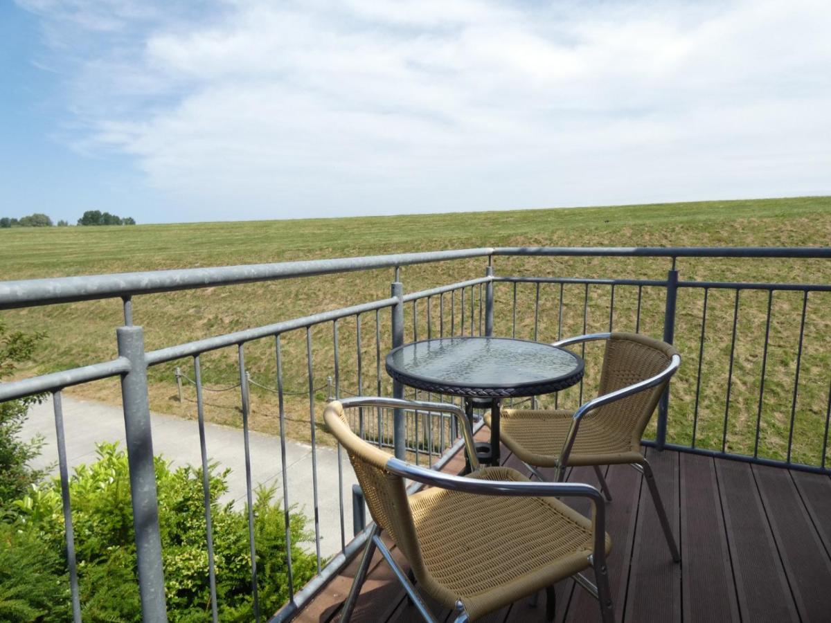 Nordseeresort Hotel & Suite Arche Noah Horumersiel Exterior photo